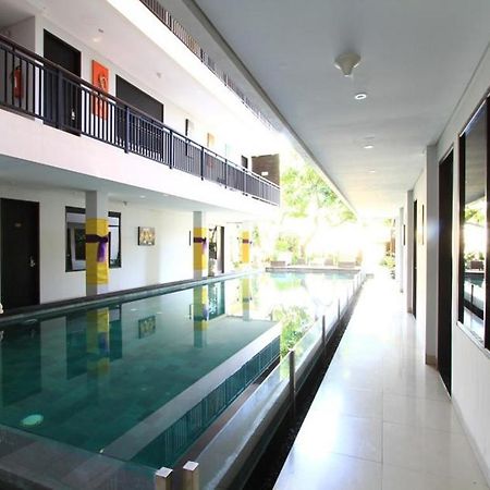 Gosyen Hotel Legian  Exterior photo