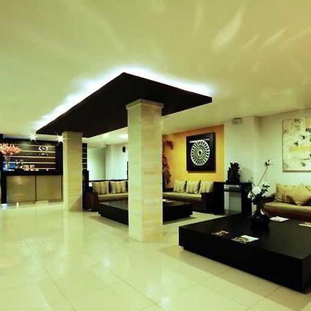 Gosyen Hotel Legian  Exterior photo