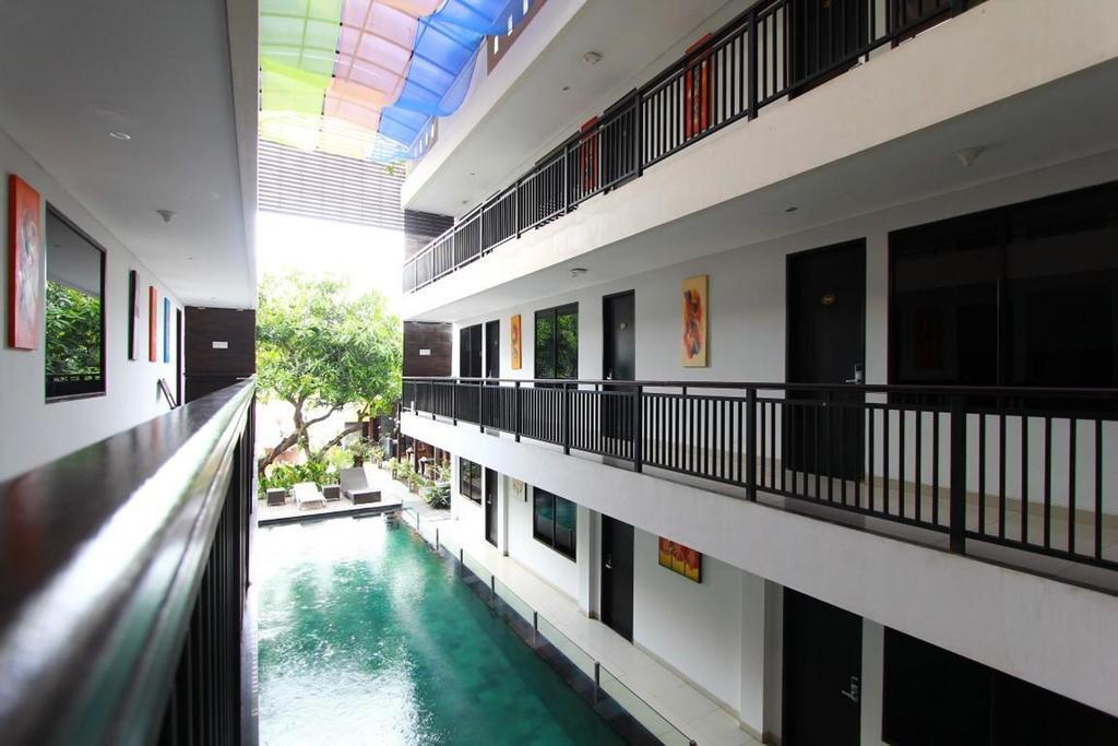 Gosyen Hotel Legian  Exterior photo