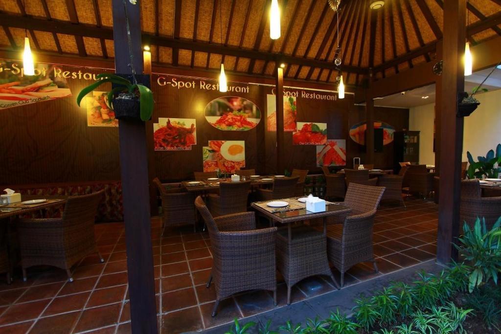 Gosyen Hotel Legian  Exterior photo