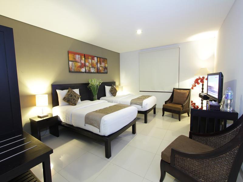 Gosyen Hotel Legian  Exterior photo