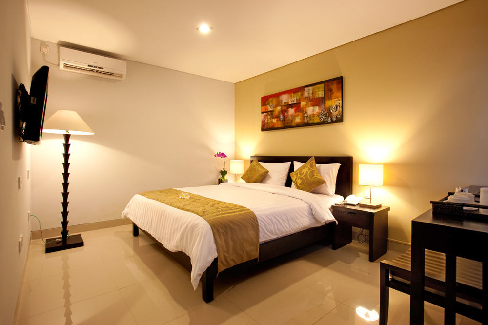 Gosyen Hotel Legian  Exterior photo