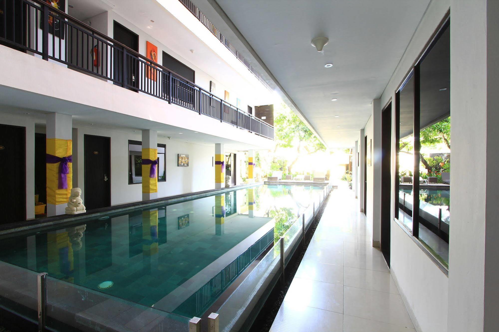 Gosyen Hotel Legian  Exterior photo