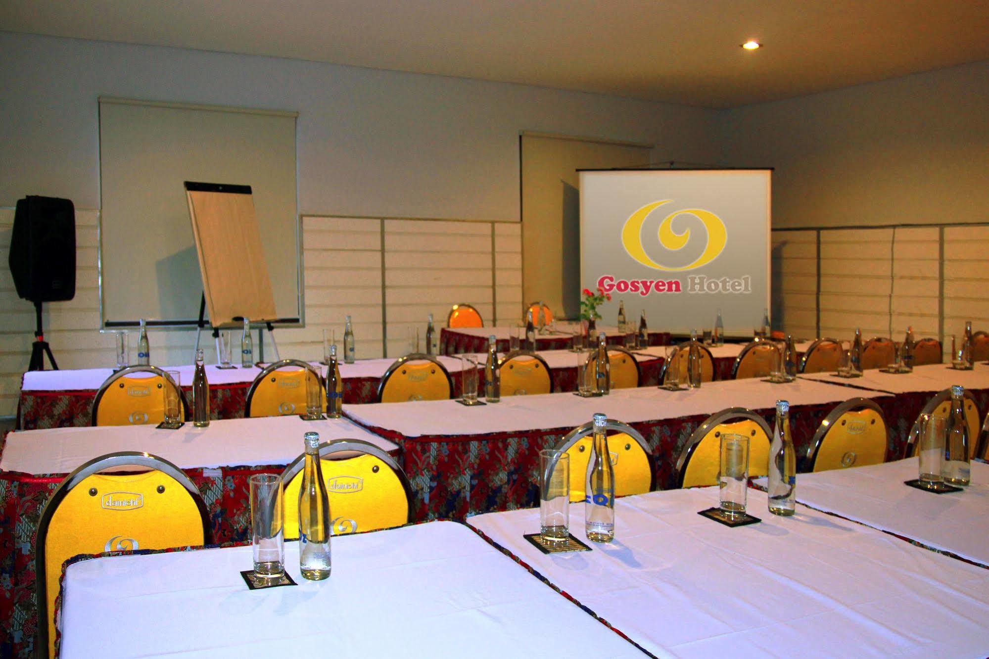 Gosyen Hotel Legian  Exterior photo
