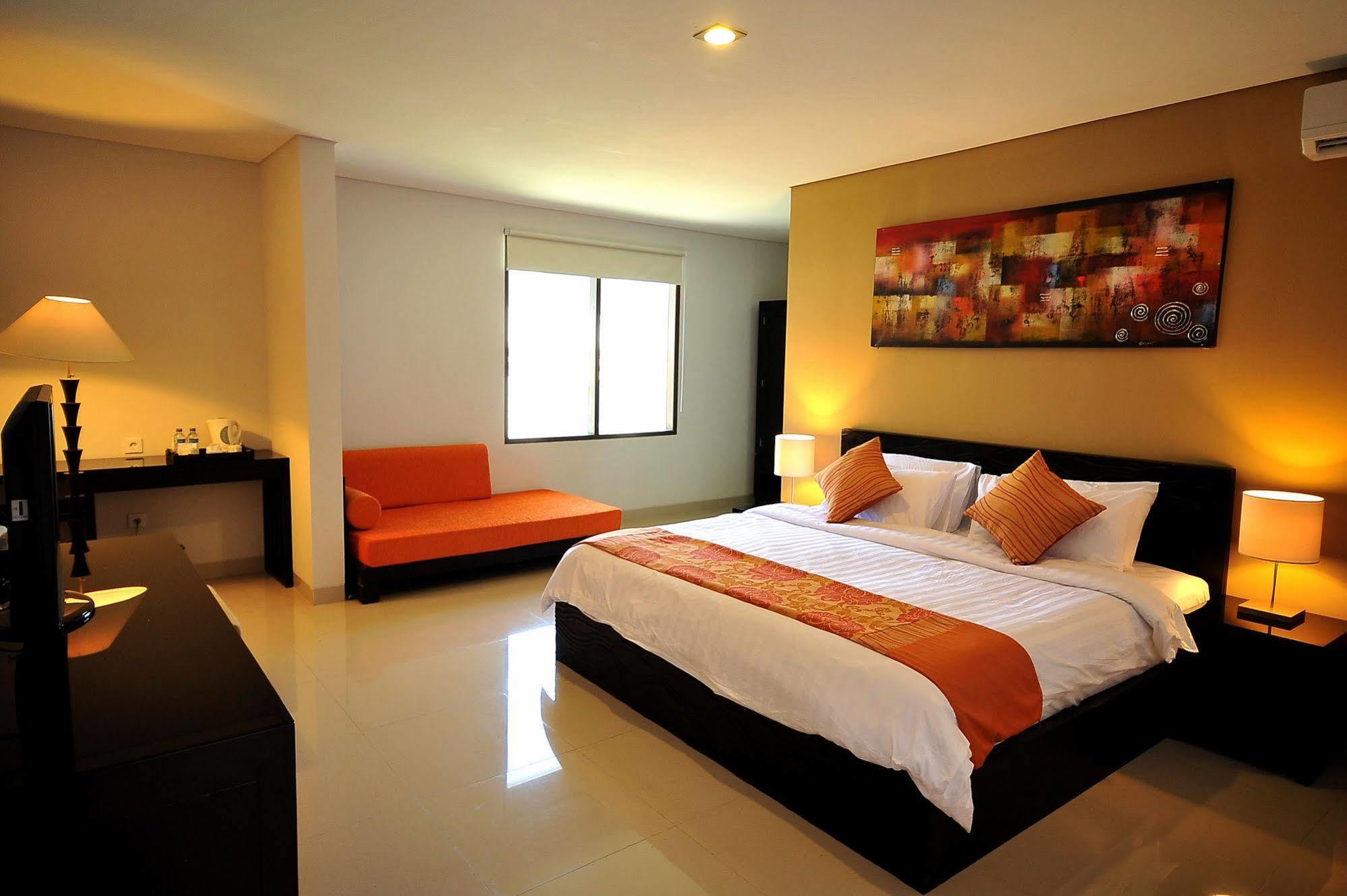 Gosyen Hotel Legian  Exterior photo
